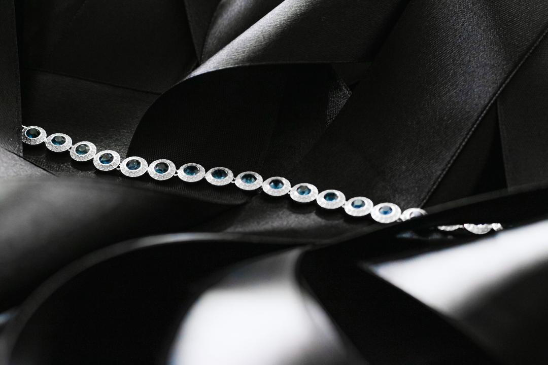 How to Style Jet Stone Jewelry for Everyday Elegance